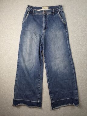 Free People  Cropped Wide Leg Raw Hem High Rise Jeans in Medium Blue Size 28